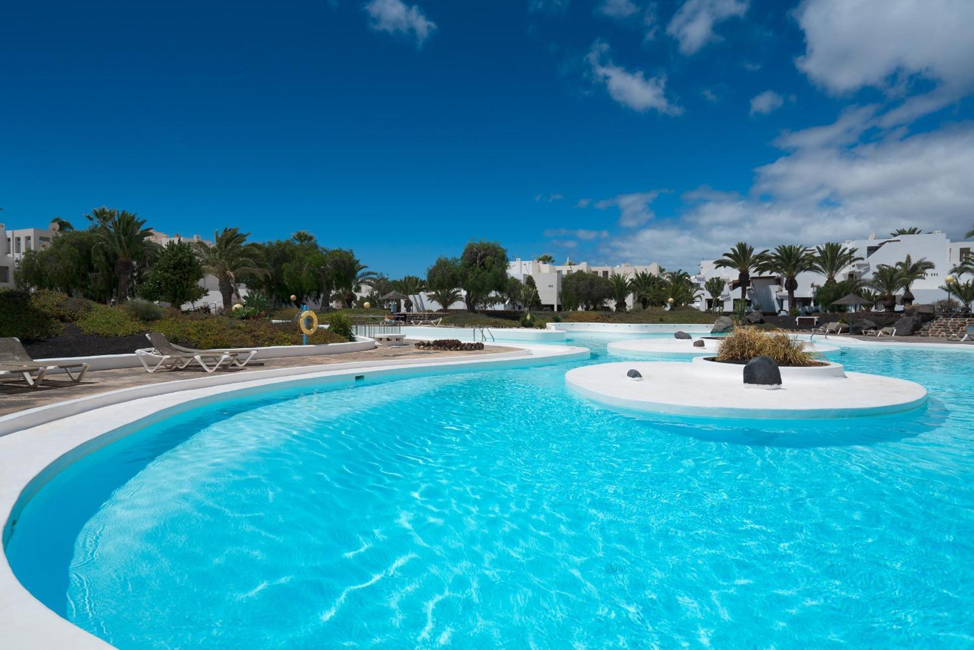 Lanzarote Beach Apartments, Casa Bruna กอสตา เตกีสเซ ภายนอก รูปภาพ